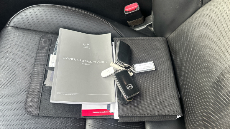 Mazda 3 2.0 Skyactiv X MHEV GT Sport Tech 5dr Petrol Hatchback